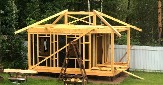 Сарай из бруса 100х100 в Усть-Илимске - строительство под ключ | Строй-Сть от 41748 руб.